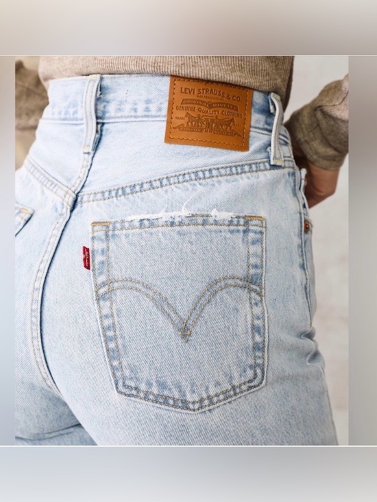 Levi's Denim - LEVI’S Ribcage Straight Ankle In Ojai Shore Light Wash Distressed Size 28